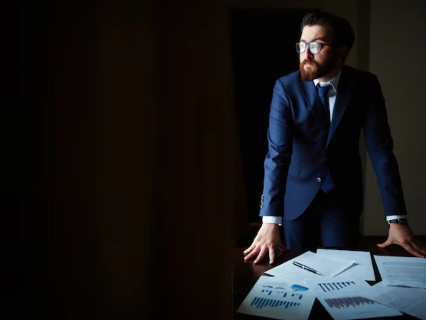 Understanding the Role & Responsibilities of an Investment Banker