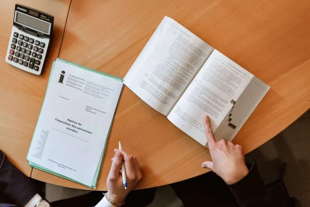 CFA Vs MBA: A Detailed Comparision