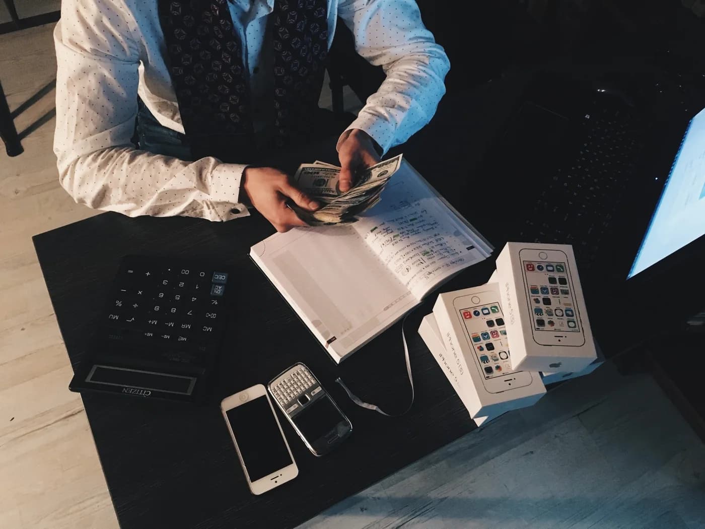 US CMA Salary in India: Freshers / Experienced & In Big 4 – Updated 2023